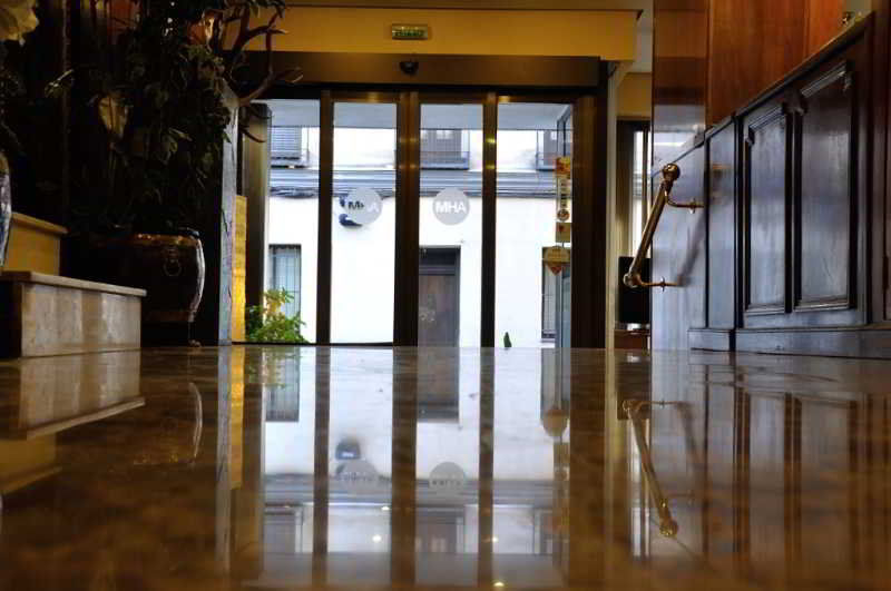 Uve Marcenado Hotel Madrid Esterno foto